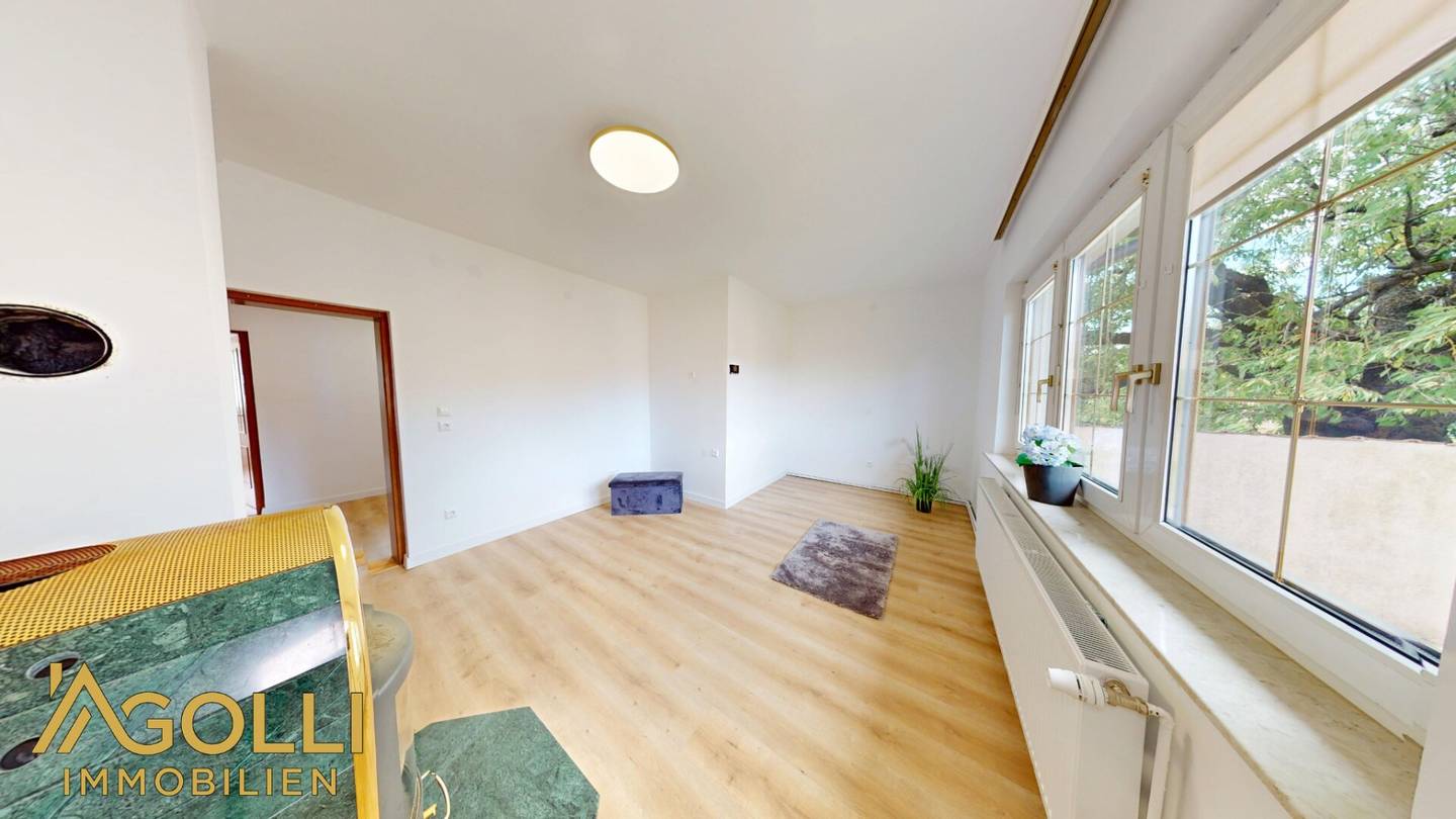 Einfamilienhaus mit Garage in Haslau an der Donau