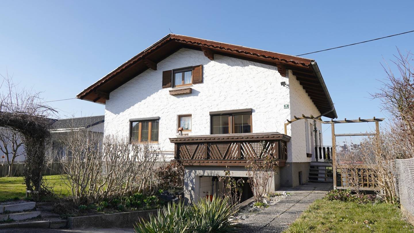 Gepflegtes Einfamilienhaus in ruhiger Siedlungslage von Ranshofen
