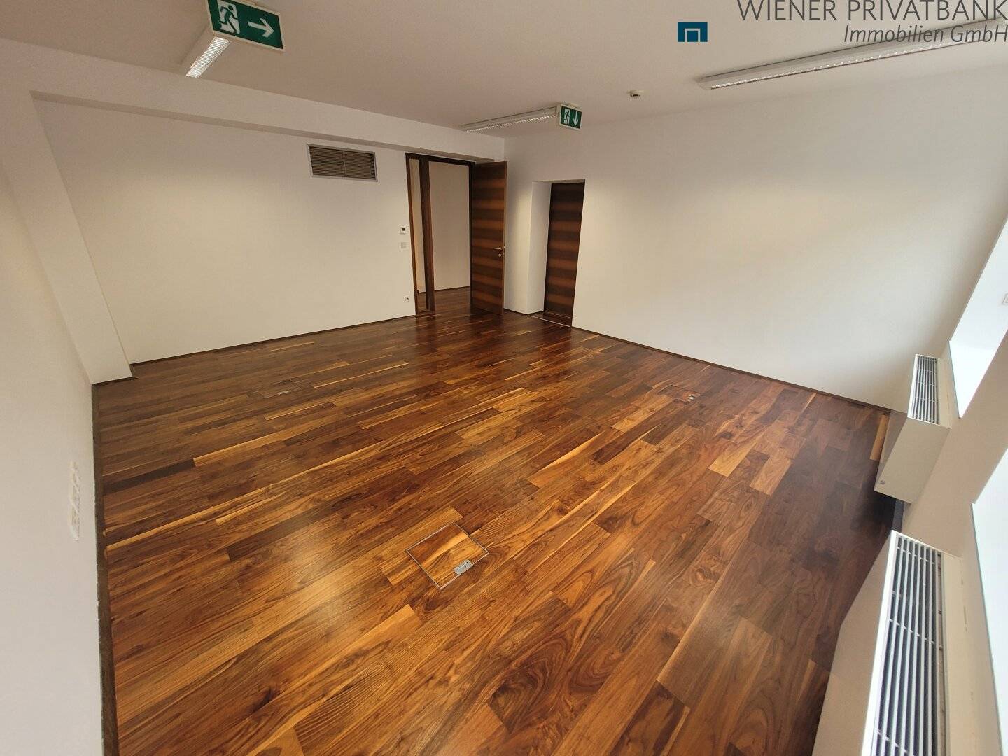 PROVISIONSFREI FÜR DEN MIETER - SCHÖNES BÜRO (96m2) MIT CONCIERGE SERVICE AM STADTPARK