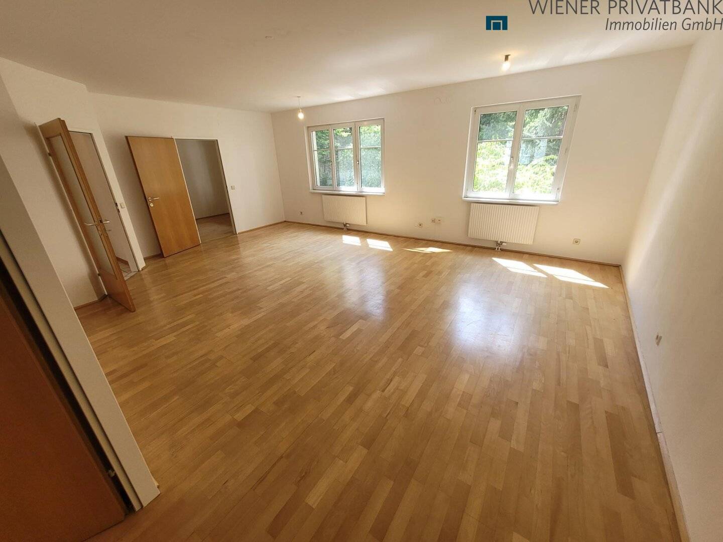 SCHÖNES & RUHIGES BÜRO IN 1080