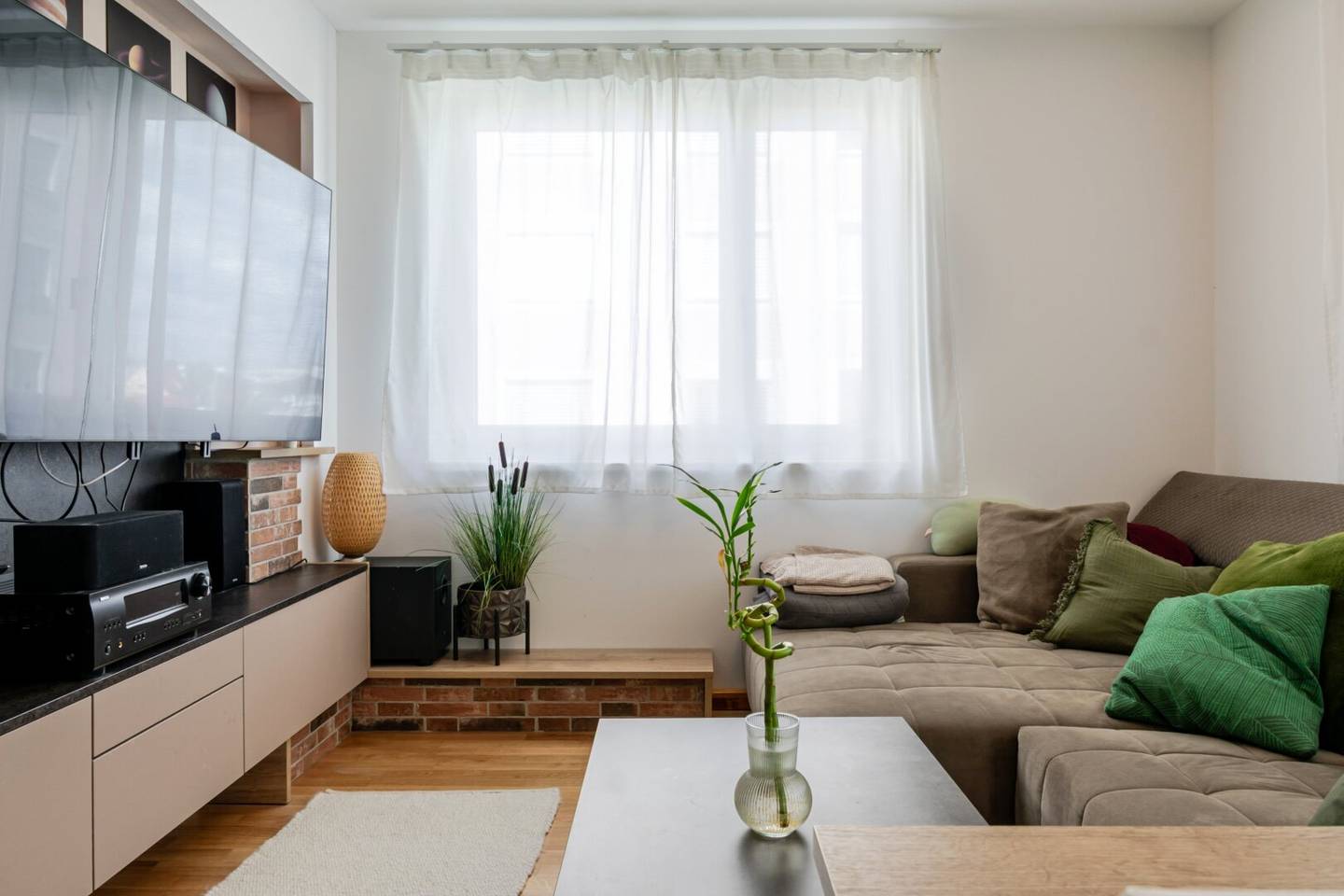 Komfortable 4-Zimmer-Wohnung · Einfach einziehen, einfach leben