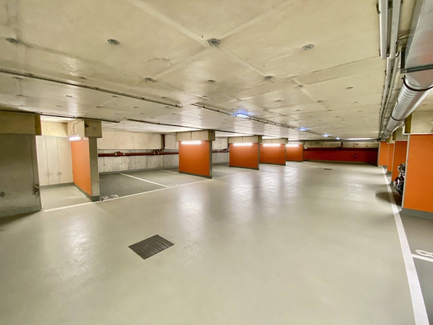 Garage parking space for rent in Vienna's 5th municipal district