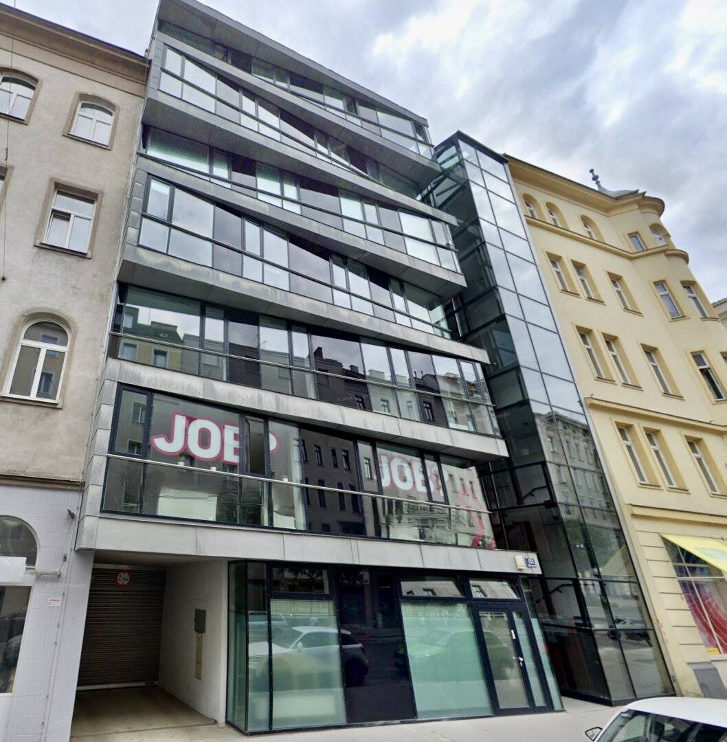 Garage parking space for rent in Vienna's 5th municipal district