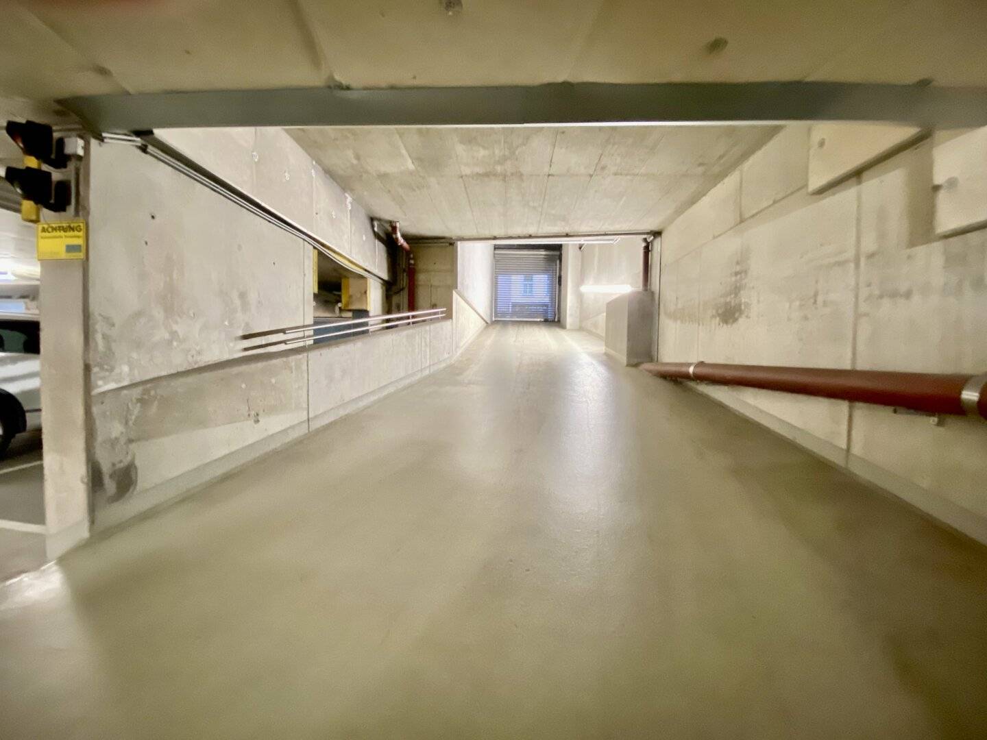 Garage parking space for rent in Vienna's 5th municipal district