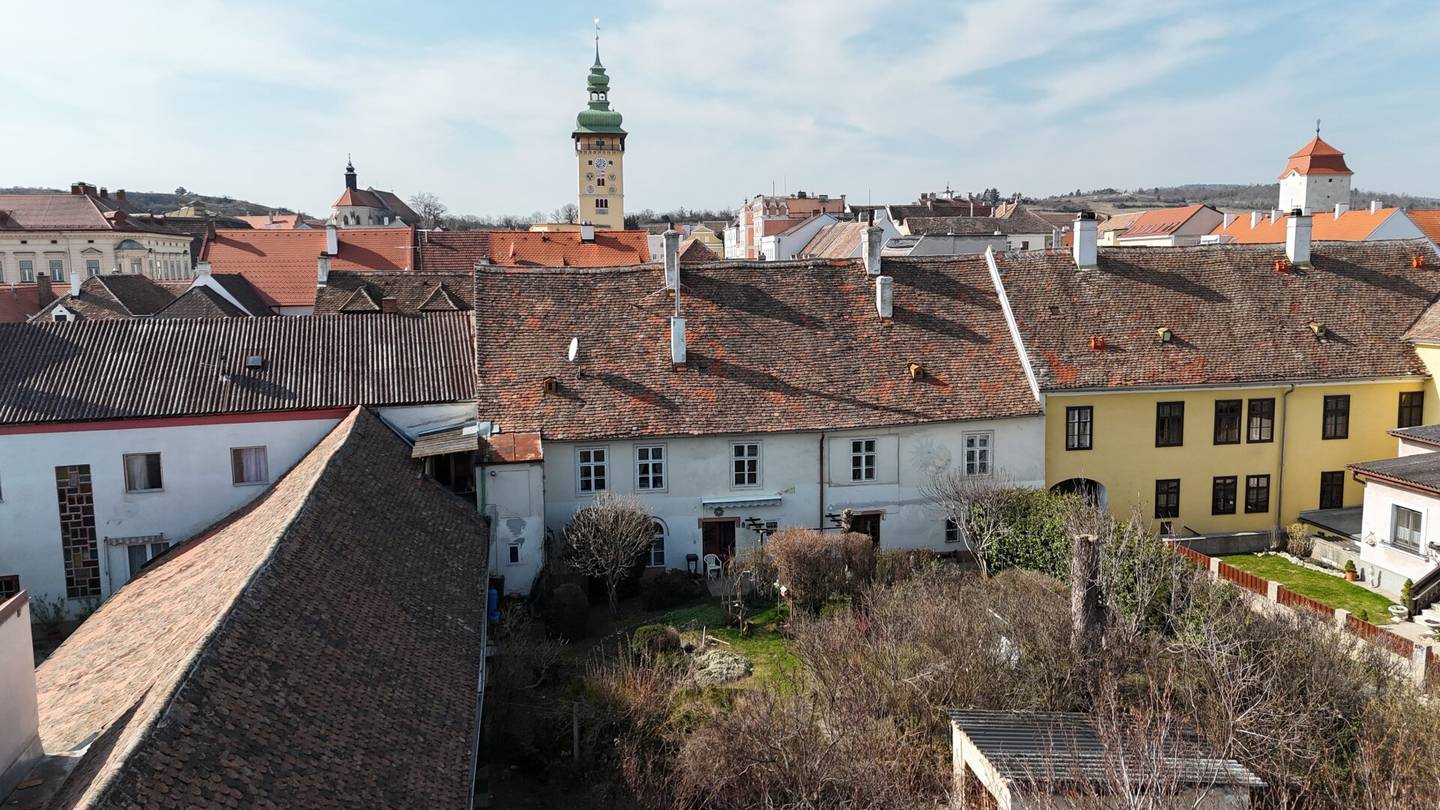 Historisches Haus im Herzen von Retz mit Garten