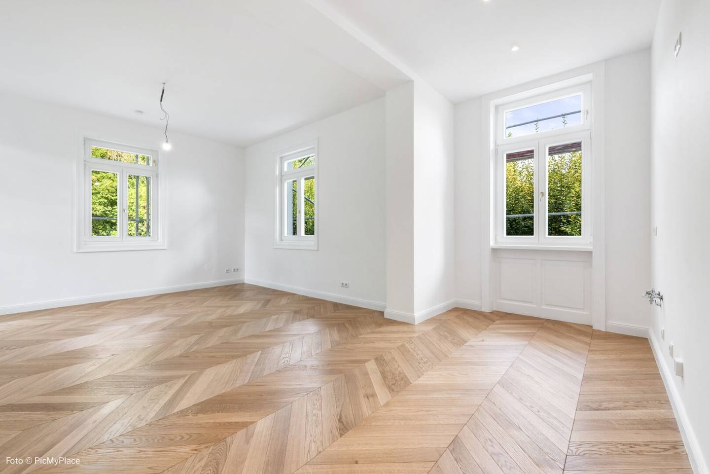 Wohnen mit Flair: Altbau-Chic und Panorama-Penthouse im grünen 19. Bezirk von Wien