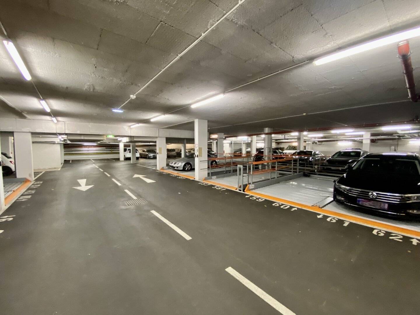 Tiefgaragenstellplatz in 1180 Wien, Martinstraße 59-61 - unbefristet