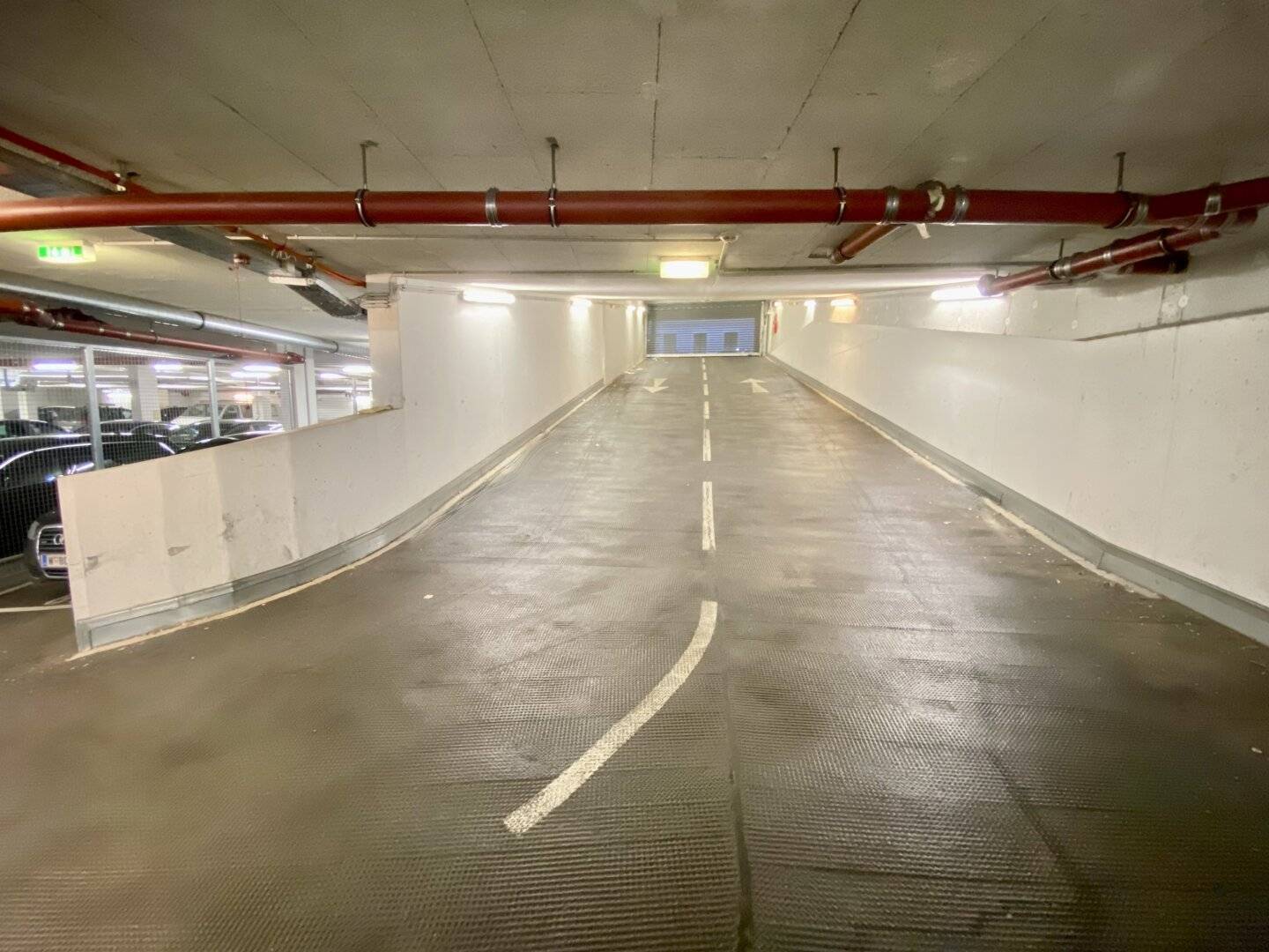 Tiefgaragenstellplatz in 1180 Wien, Martinstraße 59-61 - unbefristet