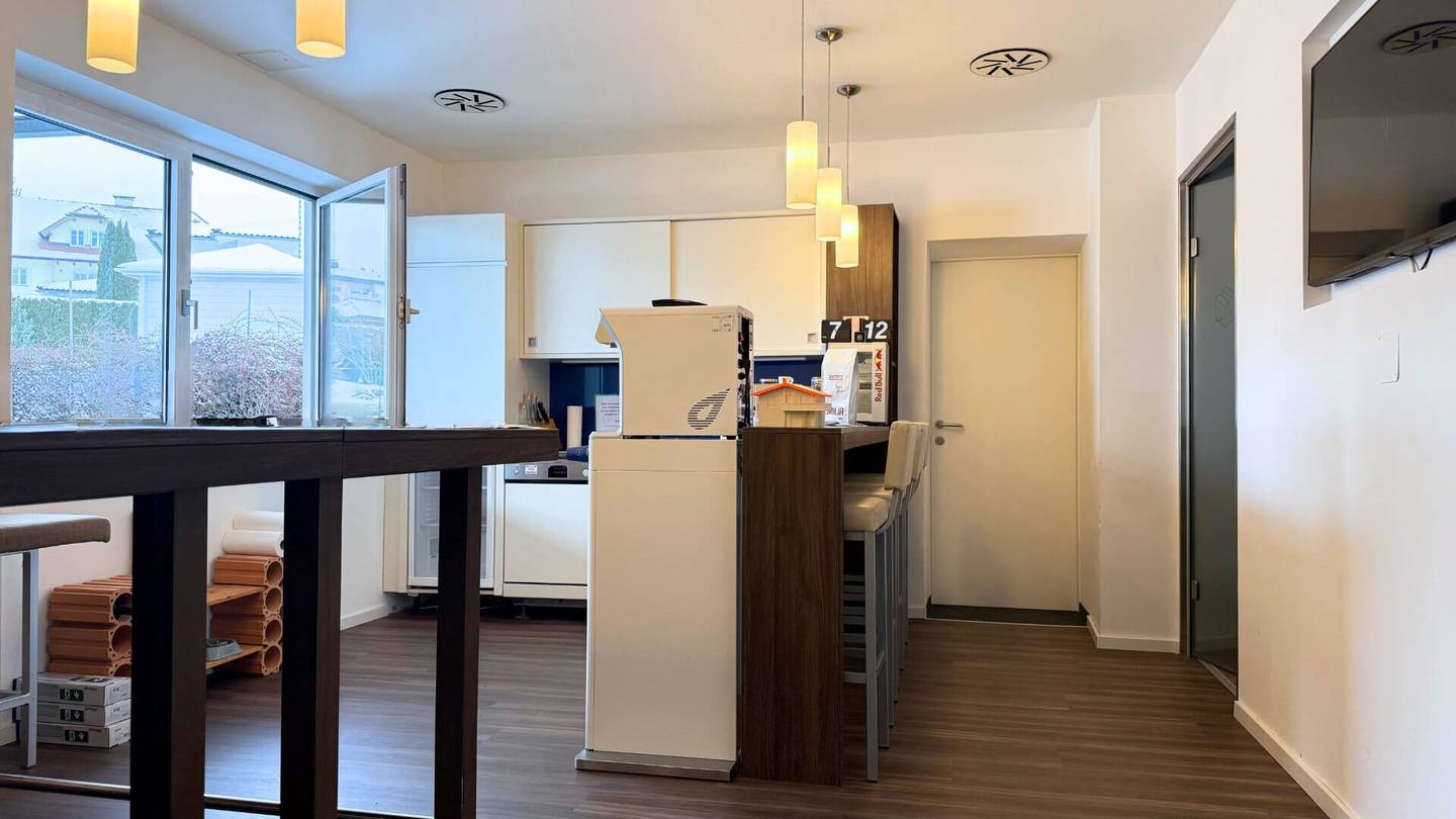 Moderne Einzelbüros mit Gemeinschaftsbereichen – ca. 64m²