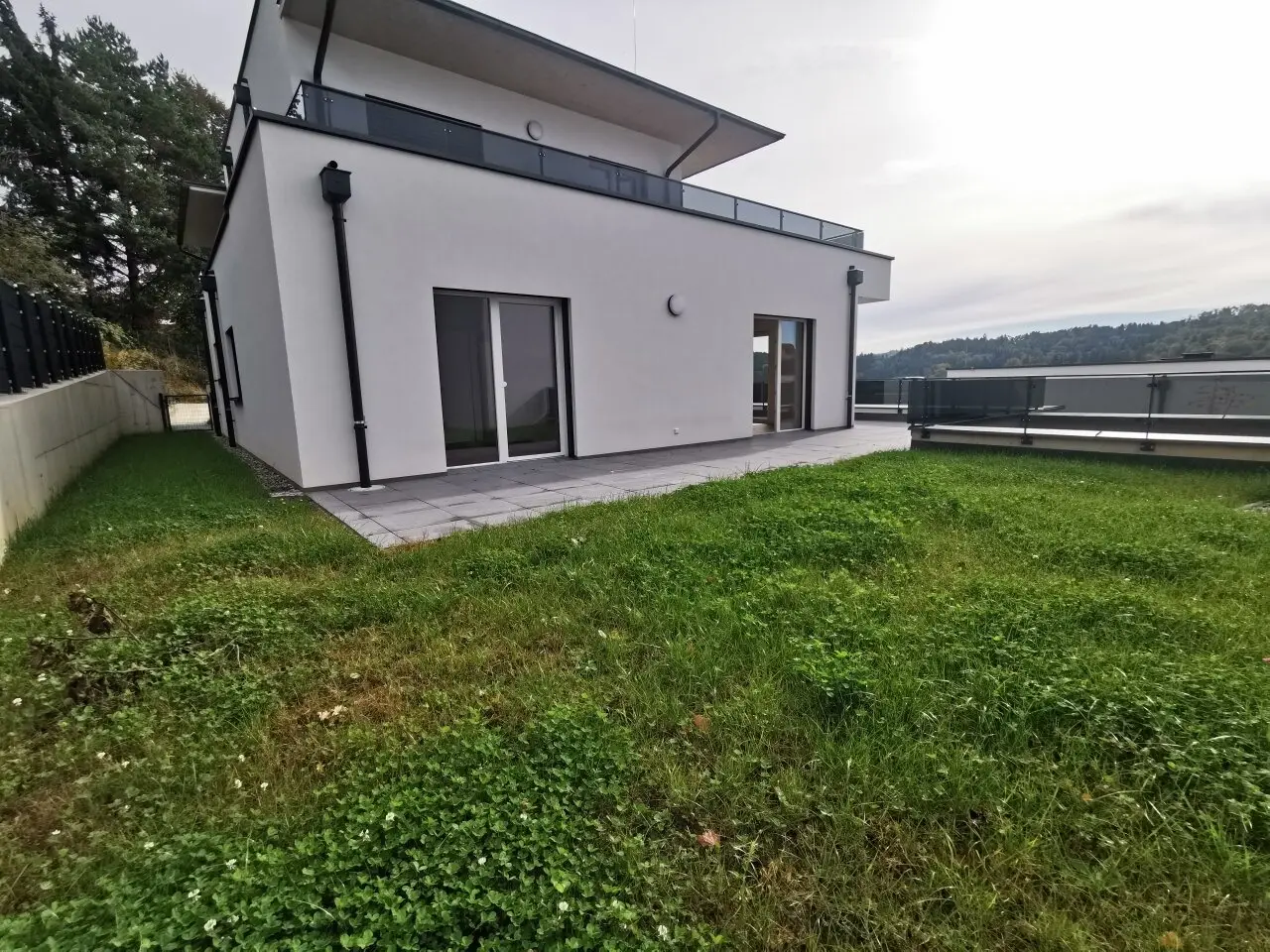 Erstbezug Nähe LKH: Luxuriöse 4-Zimmer-Gartenwohnung nahe der Mariatroster Basilika und Leechwald!