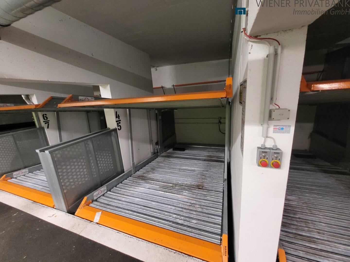 GARAGENPLATZ IN GEPFLEGTER GARAGE ZUM KAUF (G04)
