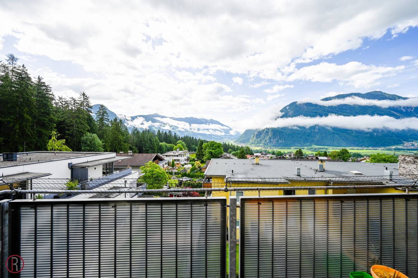 Penthouse-Feeling über den Dächern von Wiesing – 87 m² Wohnkomfort mit 54 m² Panorama-Dachterrasse