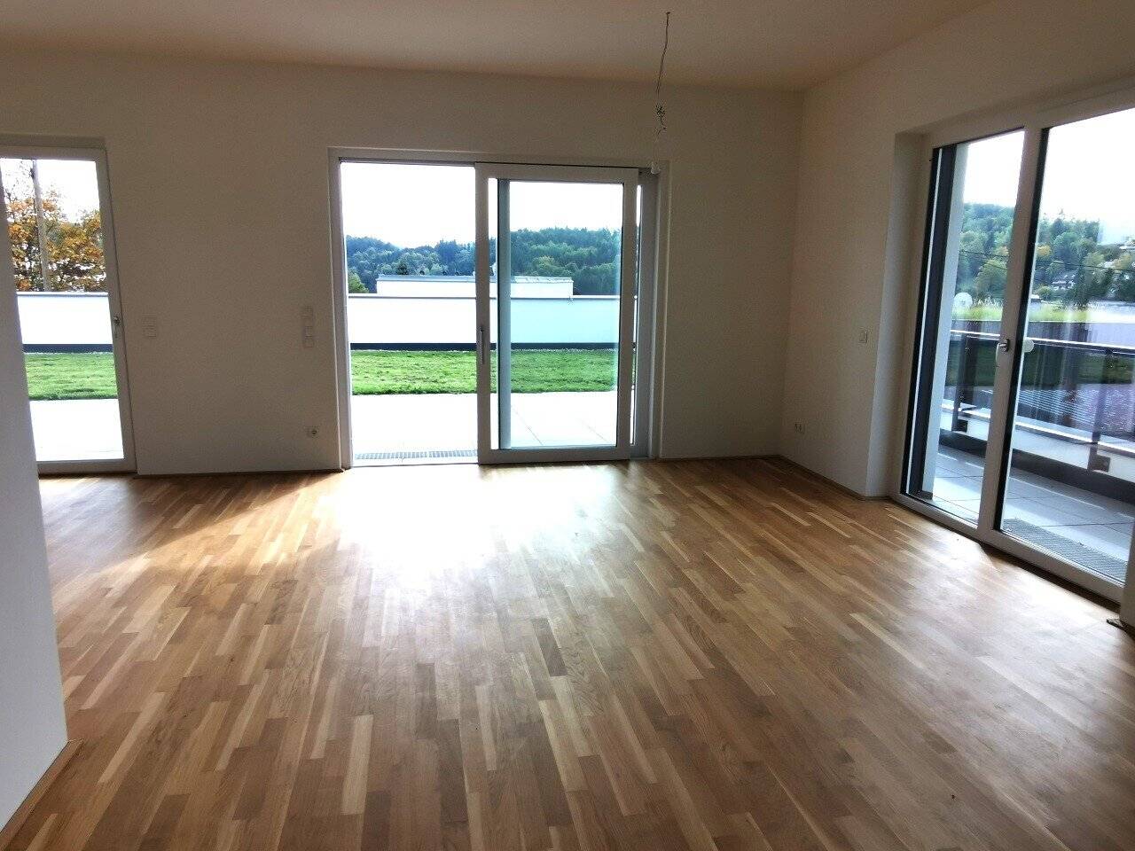 Erstbezug: Luxuriöse Terrassenwohnung mit Blick zur Mariatroster Basilika! SONDERAKTION: 35 % Anzahlung - Restkaufpreis in 5 Jahren