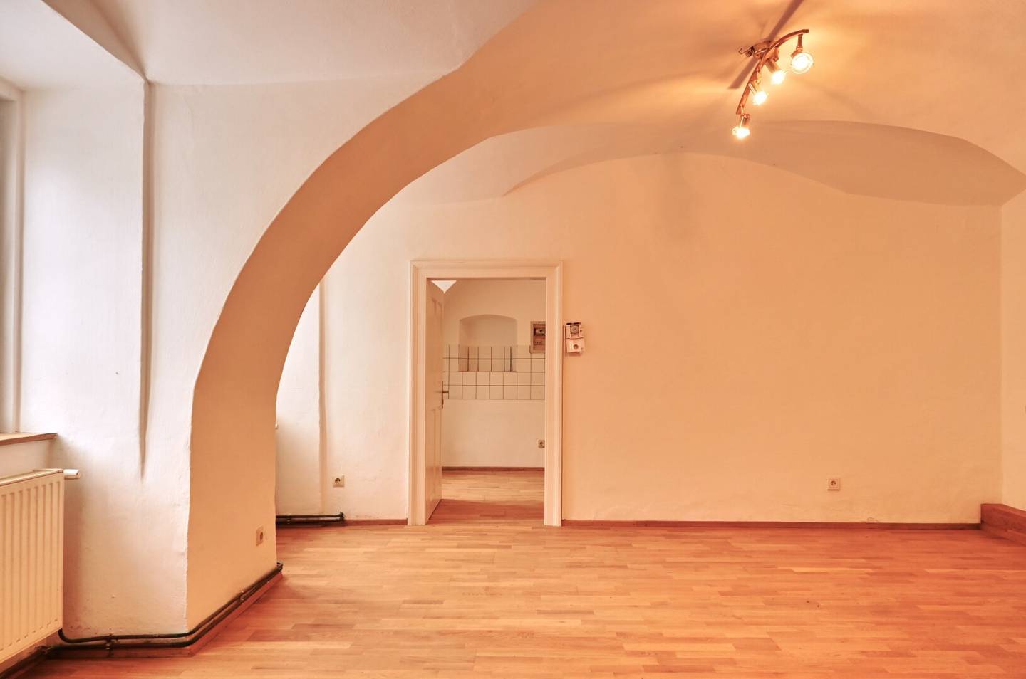 Zuhause im Retzer Zentrum - gepflegtes Miethaus auf zwei Ebenen