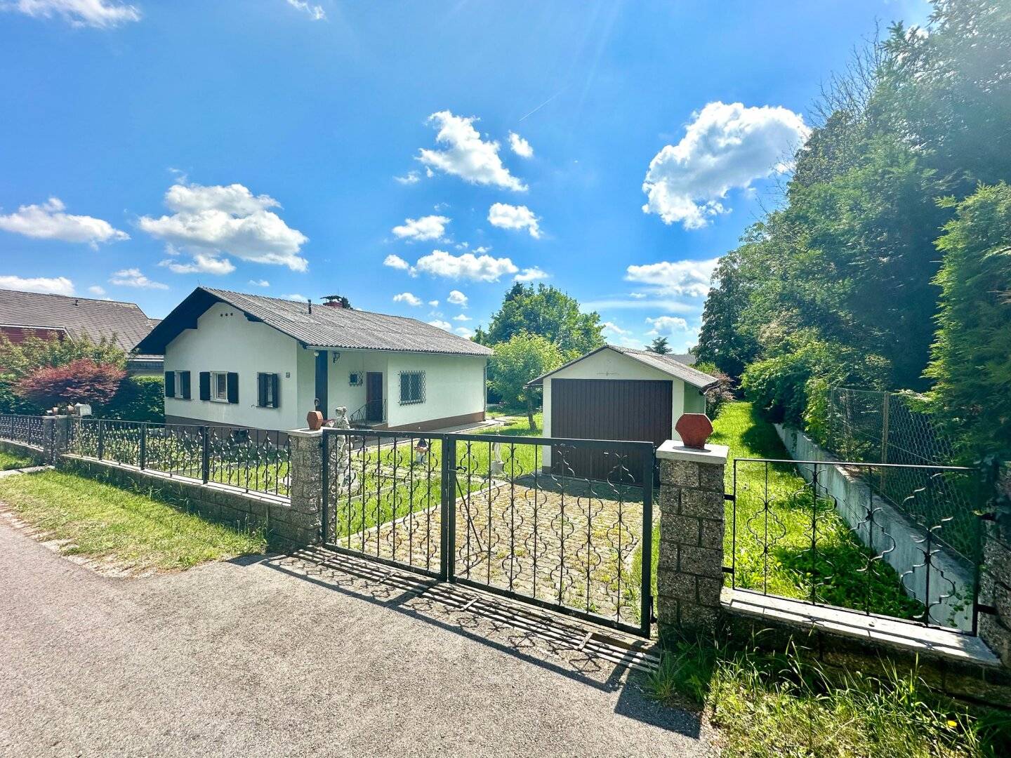 1.000 m² Grundstück mit Altbestand in exklusiver Ruhelage von 8010 Graz (Ragnitz)