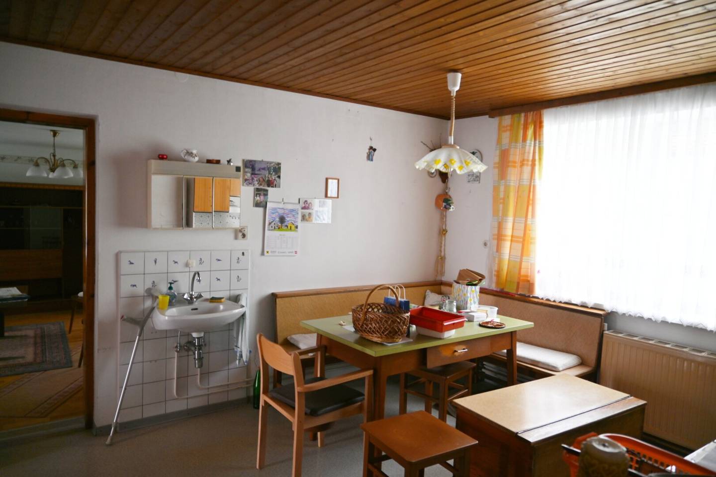 Einfamilienhaus mit Innenhof und Stadeln in Obernalb bei Retz