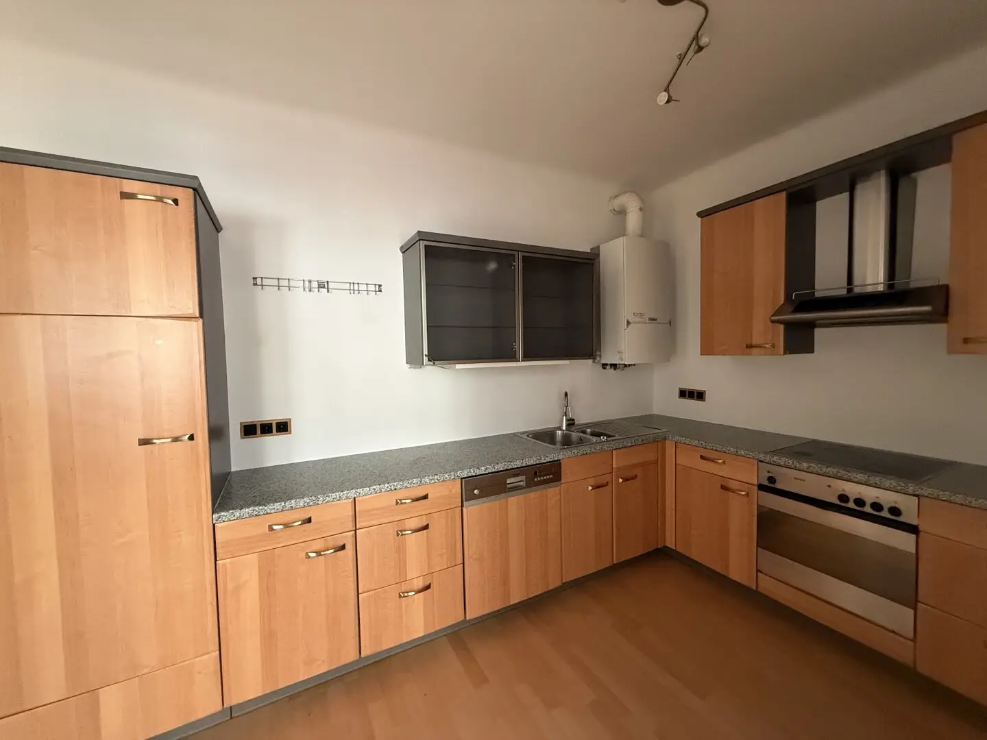 Perfekt geschnittene 4-Zimmer-Wohnung mit Potenzial in zentraler Lage des 3. Bezirks