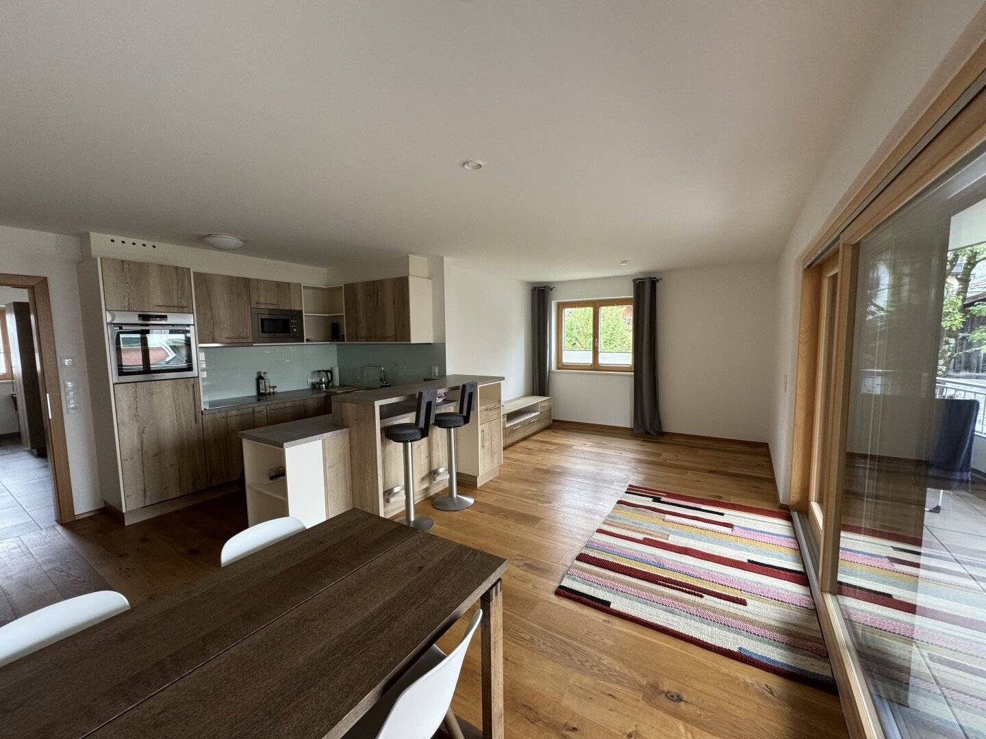 2-Zimmer-Wohnung mit Terrasse und Tiefgaragenplatz in Umhausen – Top-Zustand!