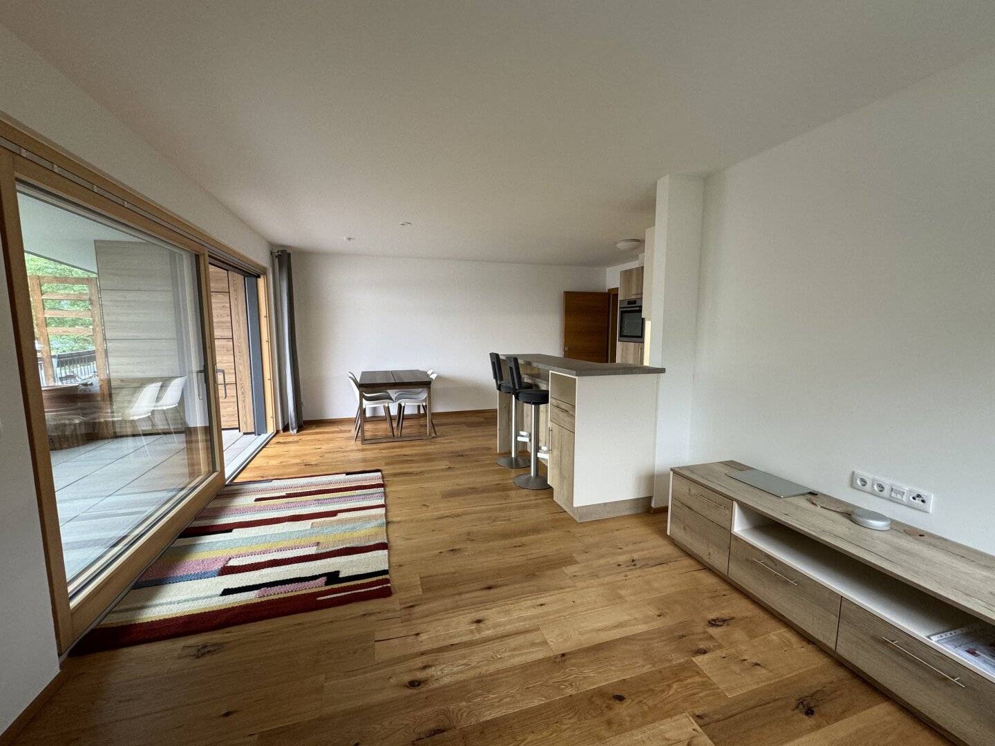 2-Zimmer-Wohnung mit Terrasse und Tiefgaragenplatz in Umhausen – Top-Zustand!