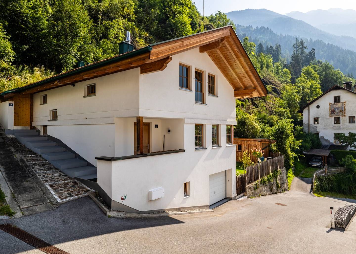 Großzügiges Mehrfamilienhaus in Oetz zu verkaufen
