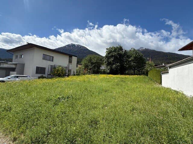 Wunderschön gelegenes, sonniges Baugrundstück für Ihr Einfamilien- oder Doppelhaus in Flaurling
