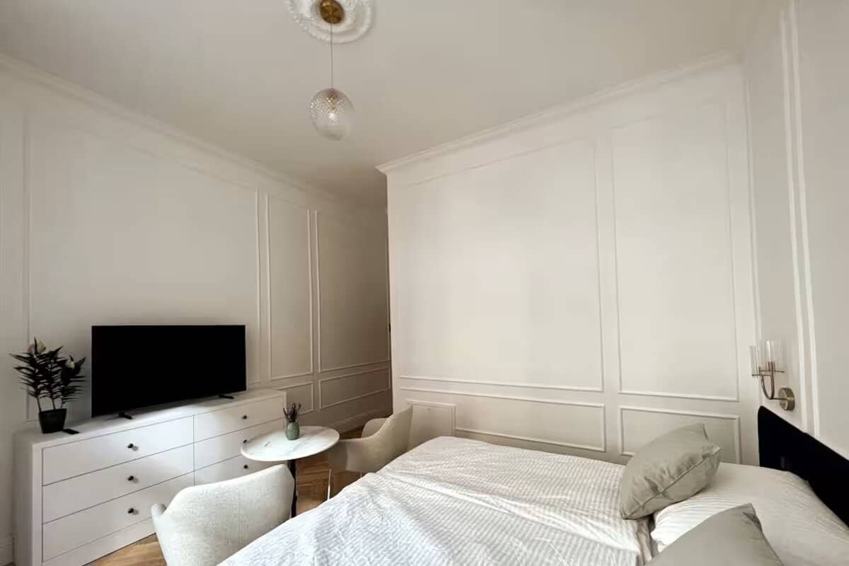 Pärchen-/Singlehit - Funktionale 2-Zimmer Altbauwohnung generalsaniert und vollmöbliert | Cottageviertel