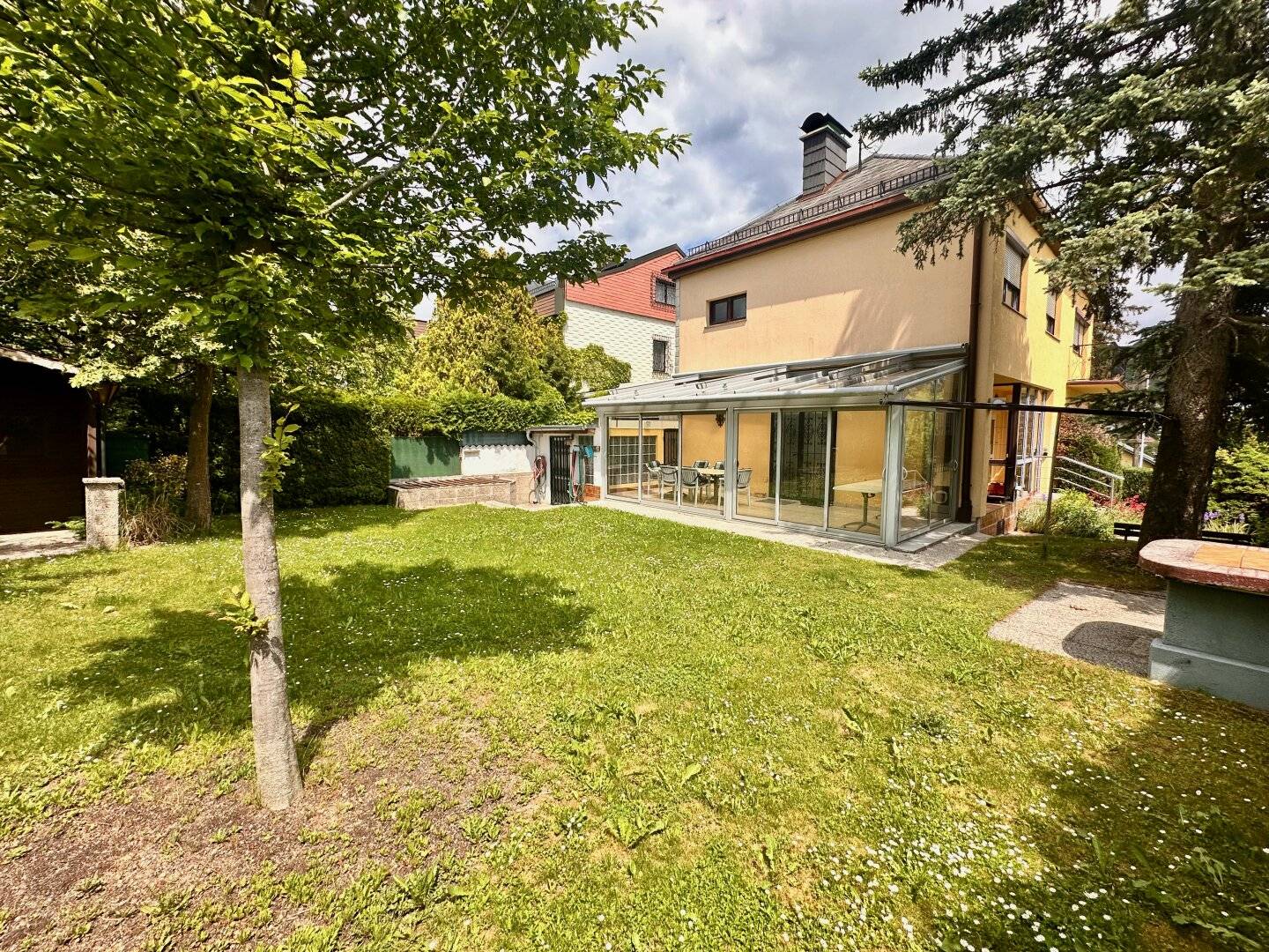 Gepflegtes Einfamilienhaus in begehrter Wohnlage in Wien-Penzing