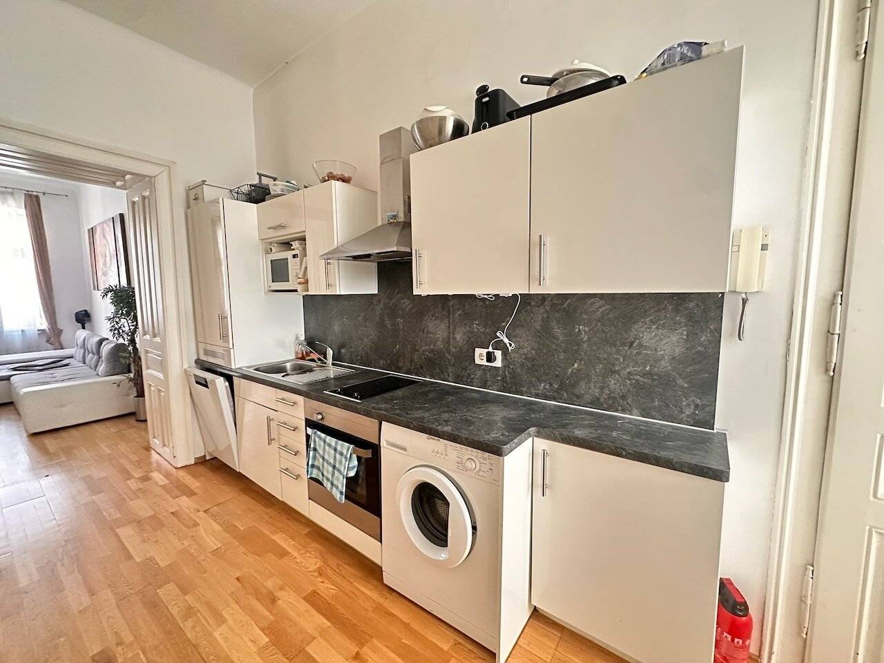 Wohnen nahe Schloss Belvedere - helle 2-Zimmer-Altbauwohnung in 1030 Wien