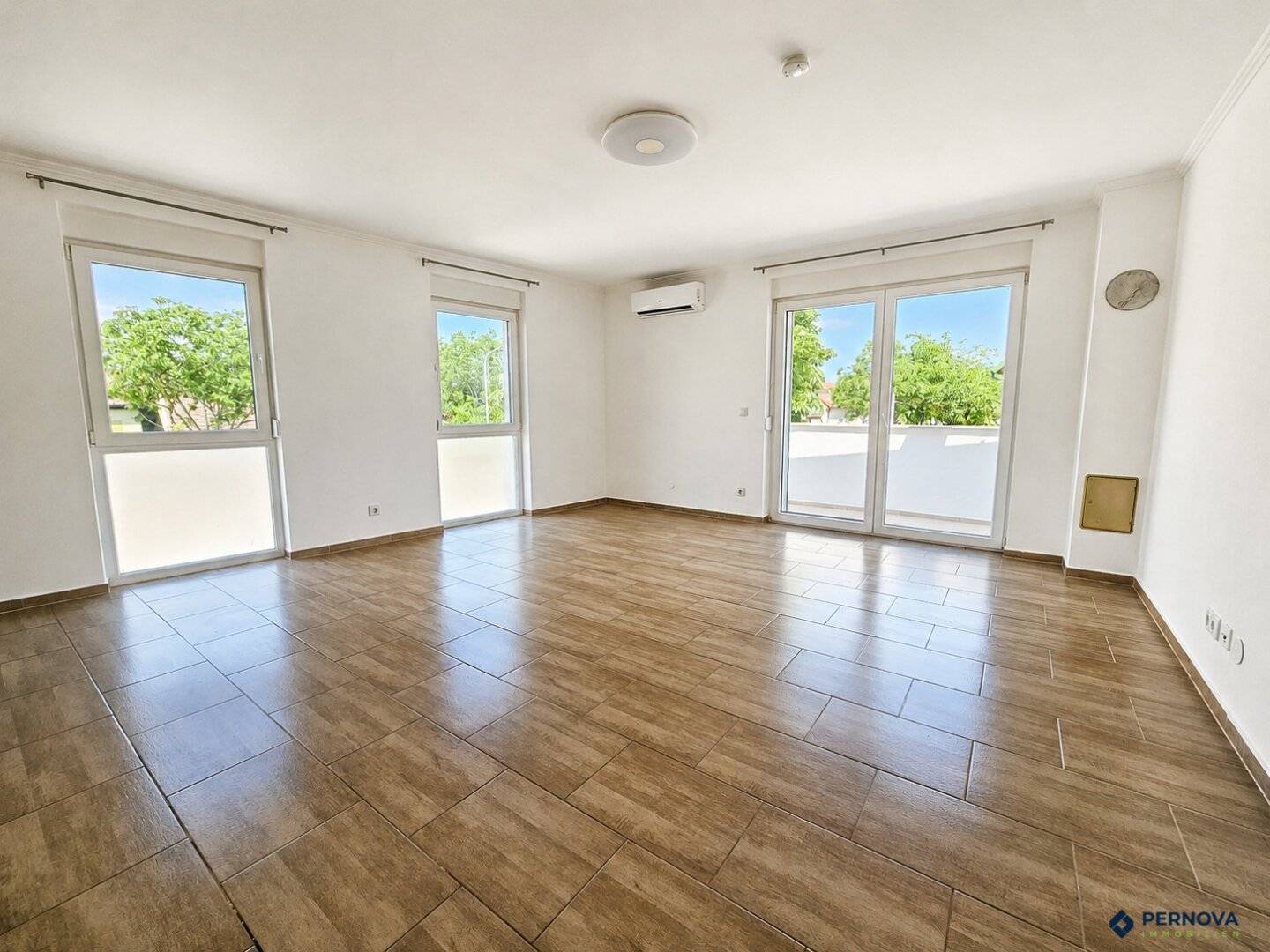 Moderne 3-Zimmer-Neubauwohnung mit Balkon & Seenähe – Wohnen nahe dem Neufelder See