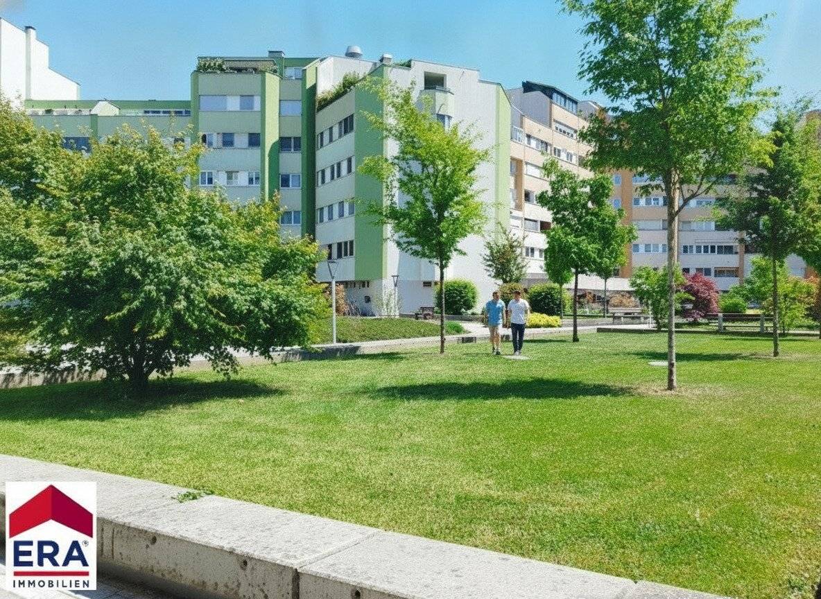 *Kaufanbot angenommen*Schöne und zentrale 2-Zi-Wohnung mit Loggia & Garage in Linz-Biesenfeld, vollrenoviert, UNI Nähe!