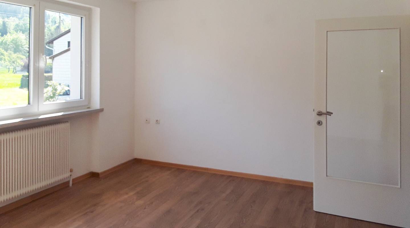 Eine reizende 52 m²  2-Zimmer Wohnung und 30 m² Gartenfläche in einem Zweifamilienhaus.