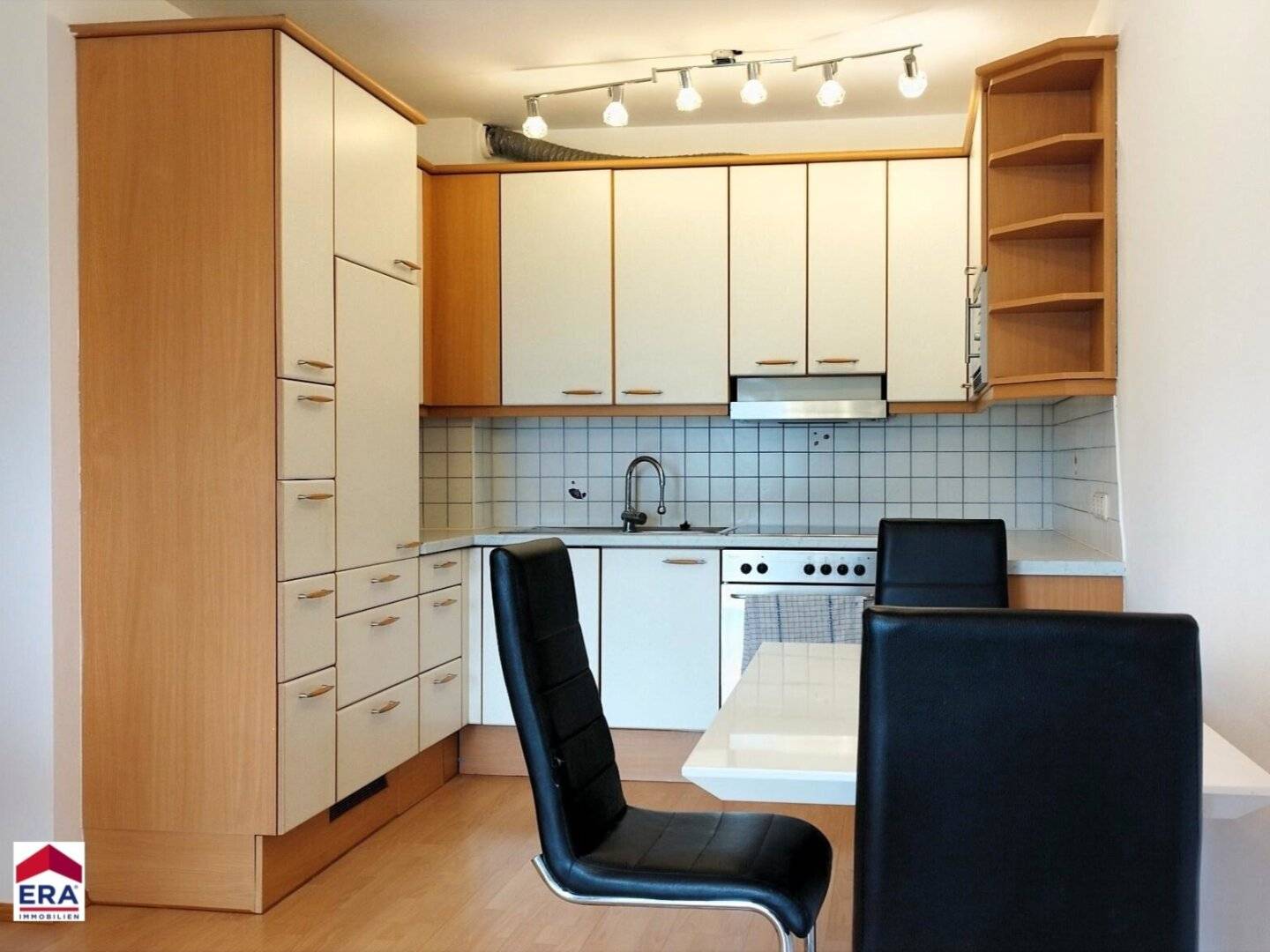 Relaxtes Zuhause im schönen ÖKO-Dorf Nöstlbach mit Balkon, Schwimmteich