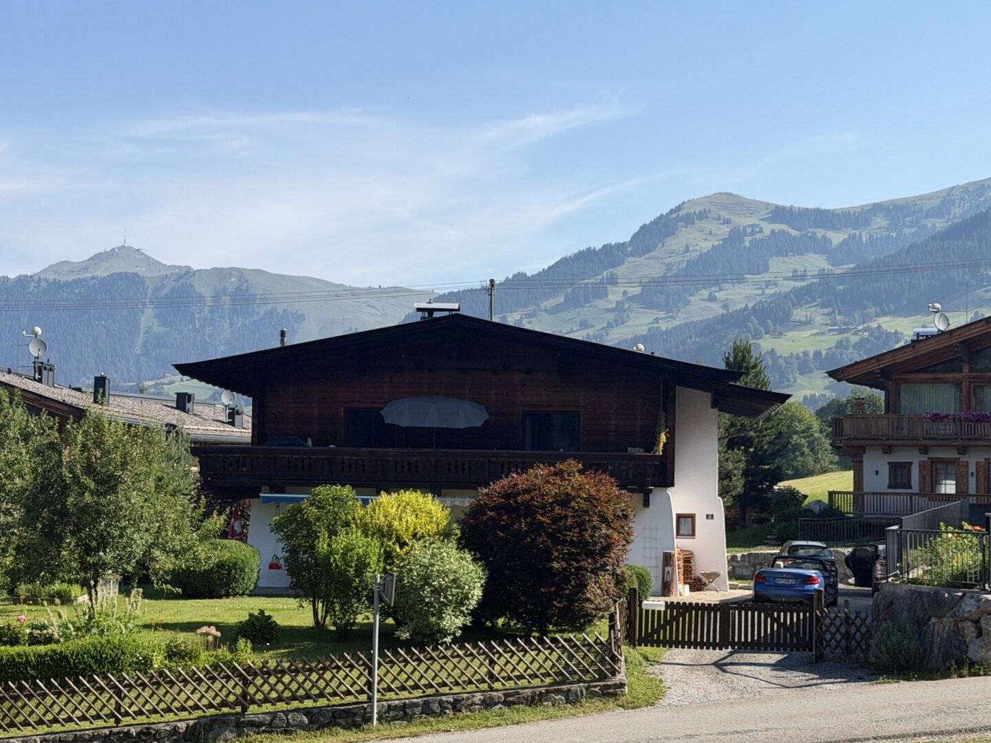 Rarität! Landhaus mit unverbaubarem Panorama-Blick in exklusiver Lage von Aurach / Kitzbühel
