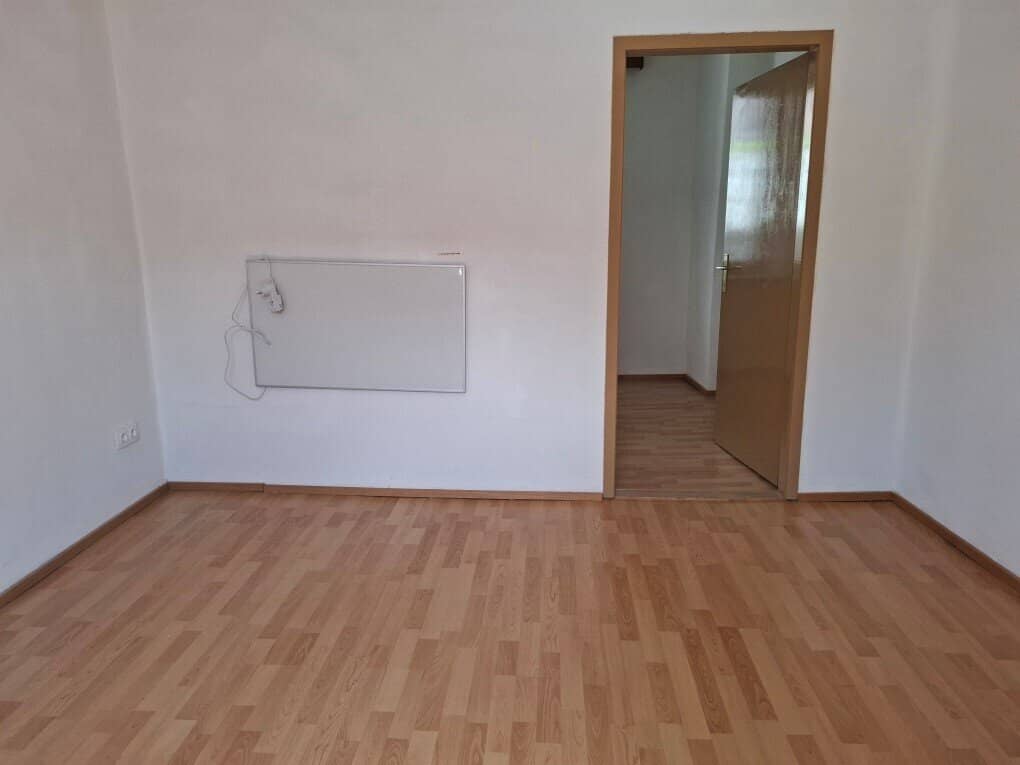 Geräumige 3-Zimmer-Wohnung mit Freifläche im 1. Obergeschoß in Judenburg zu mieten !
