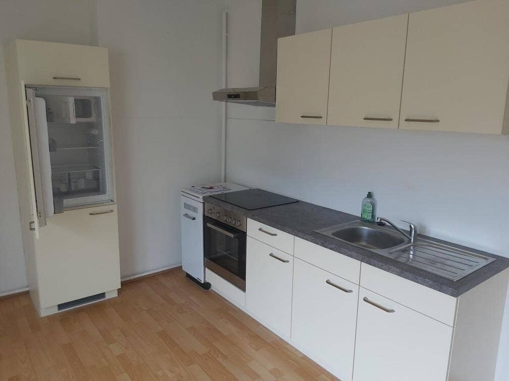 Helle 2-Zimmer-Wohnung mit Küchenblock in Langenwang im Mürztal zu mieten !