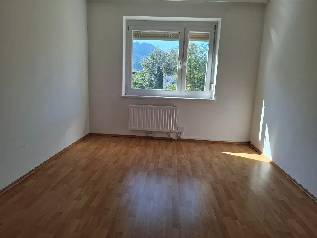 Helle 2-Zimmer-Wohnung mit Küchenblock in Langenwang im Mürztal zu mieten !