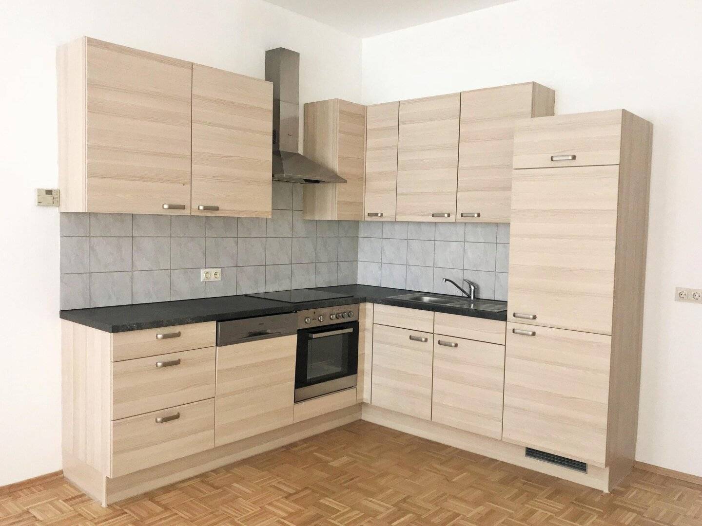 Ruhige 3-Zimmer-Wohnung mit Küchenblock in Krieglach zu mieten !