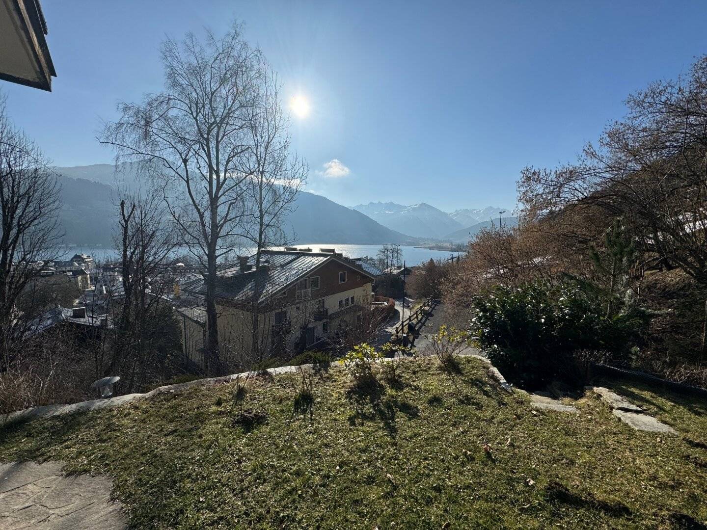 Traumhafte Gartenwohnung in Zell am See mit herrlichem Seeblick, Ski in Ski out!
