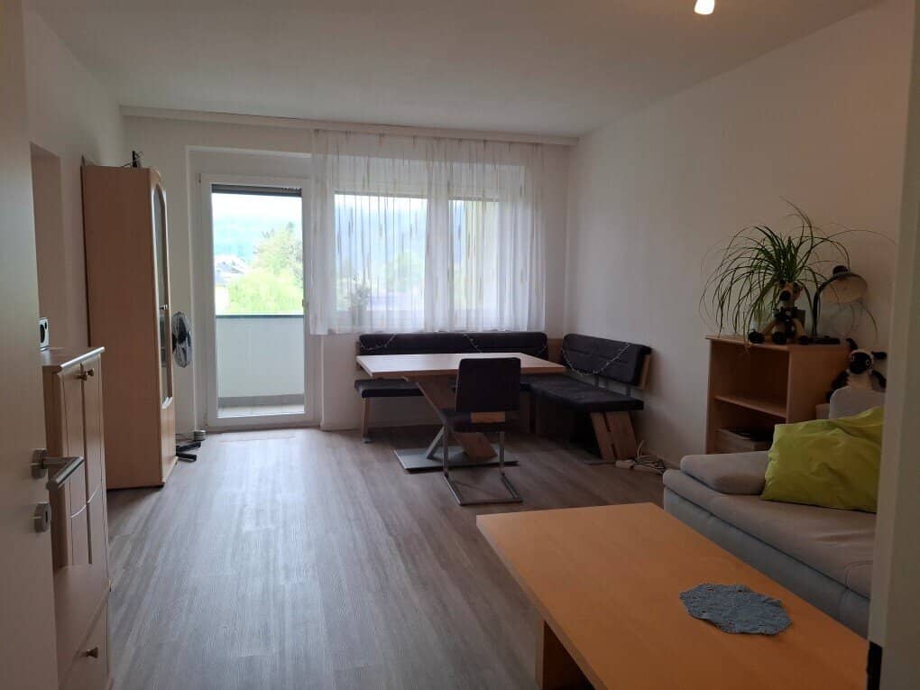 Möblierte 3-Zimmer-Wohnung mit Loggia und Carport in Mürzzuschlag zu mieten !