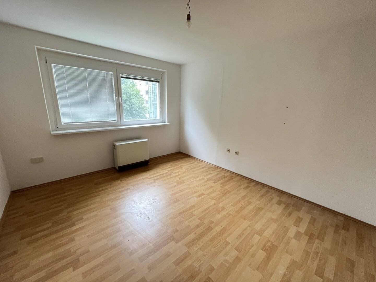 ++ Nette 1-Zimmer Wohnung in ruhiger Wohngegend in Göss ++