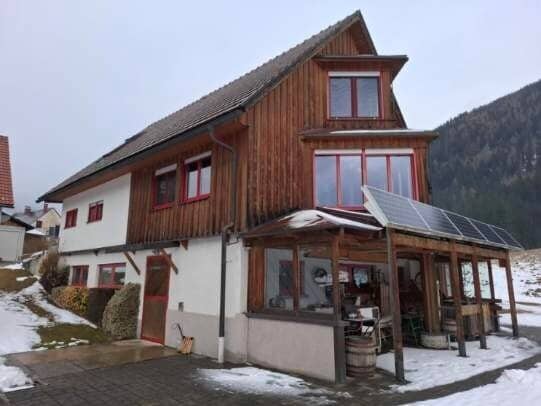 Renoviertes Wohnhaus mit großen Wohnräumen in Tragöss - Nahe Grüner See - zu kaufen !