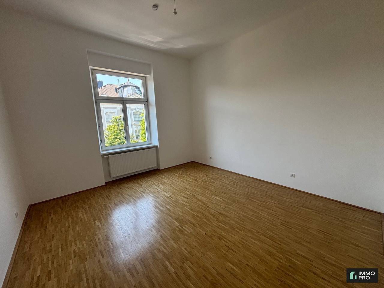 Helle 2-Zimmer Wohnung - Provisionsfrei!