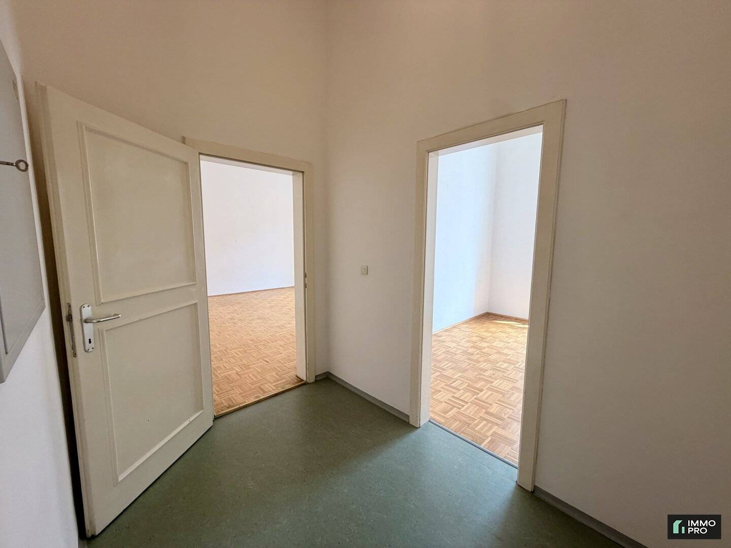 Schöne 2-Zimmer-Wohnung in zentraler Lage zu vermieten! Marburger Kai!