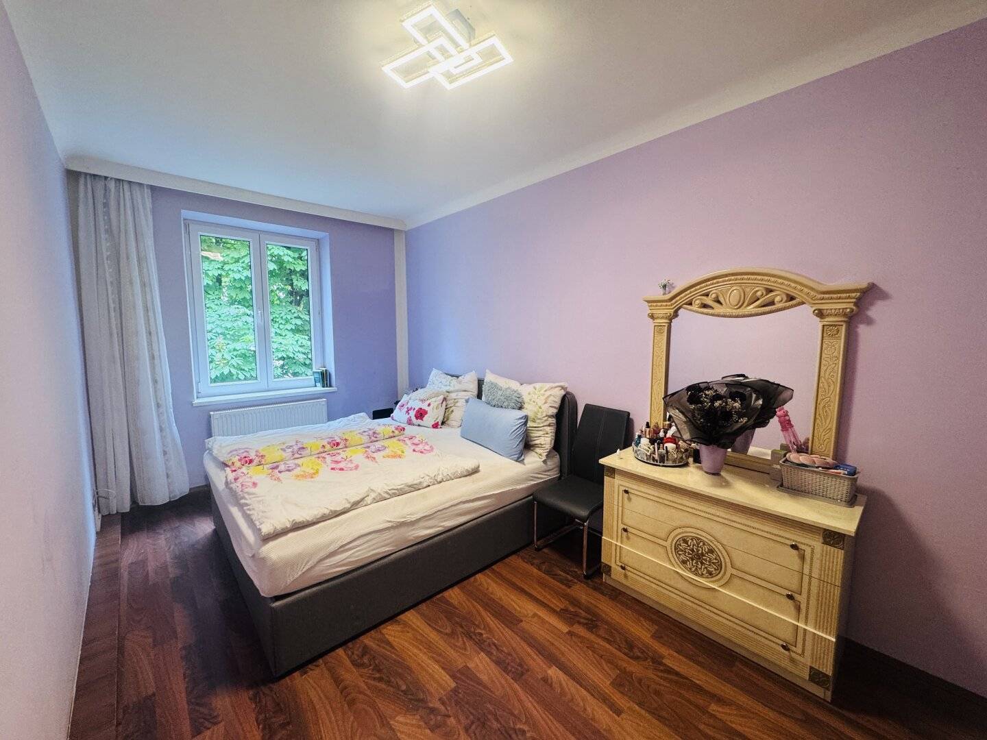 Exclusive 3-room new build apartment with loggia in prime location with well thought-out room layout