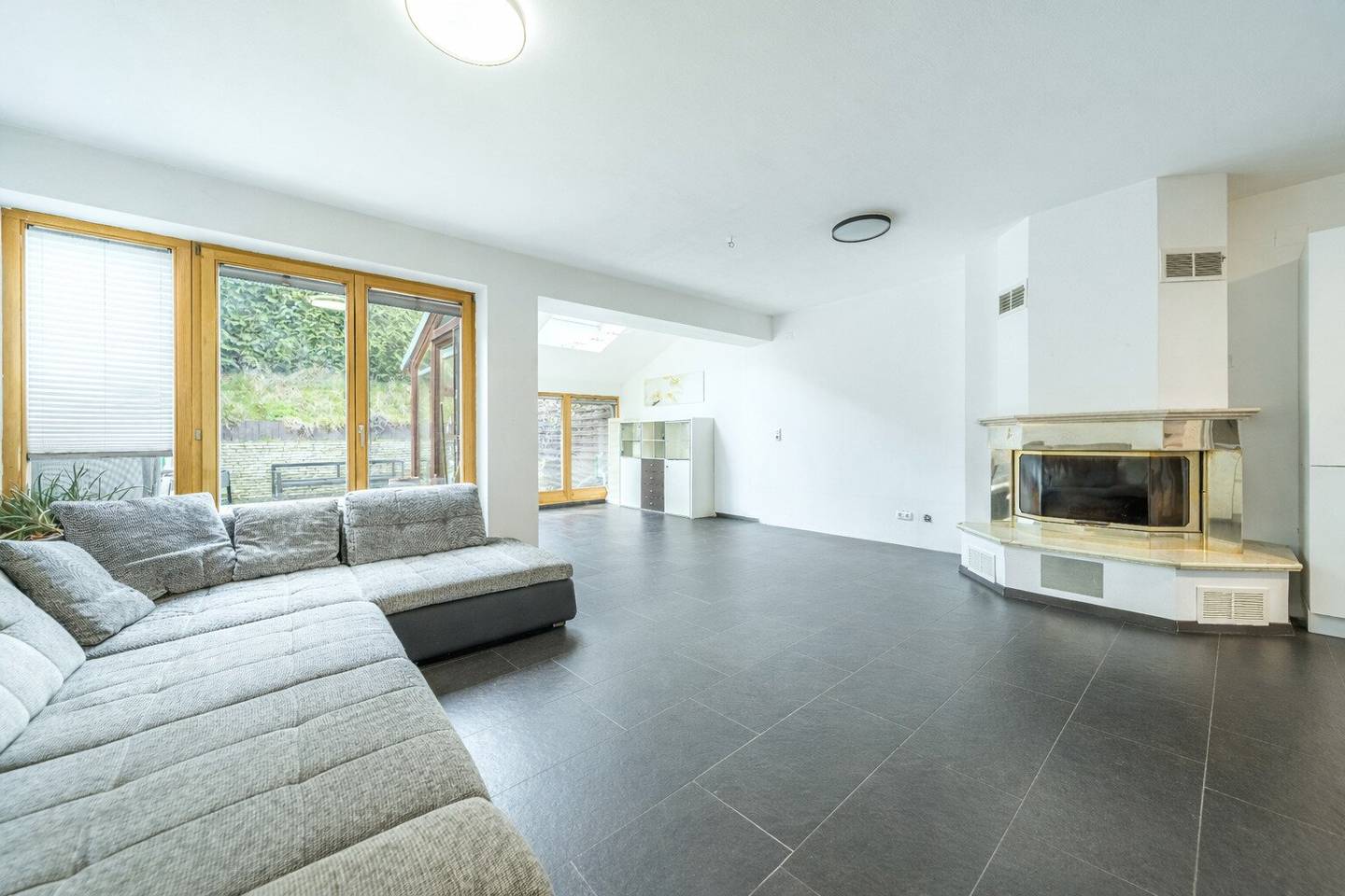 Provisionsfrei - Hochwertiges Reihenhaus mit Garten und mit viel Platz in guter Lage auf Eigengrund