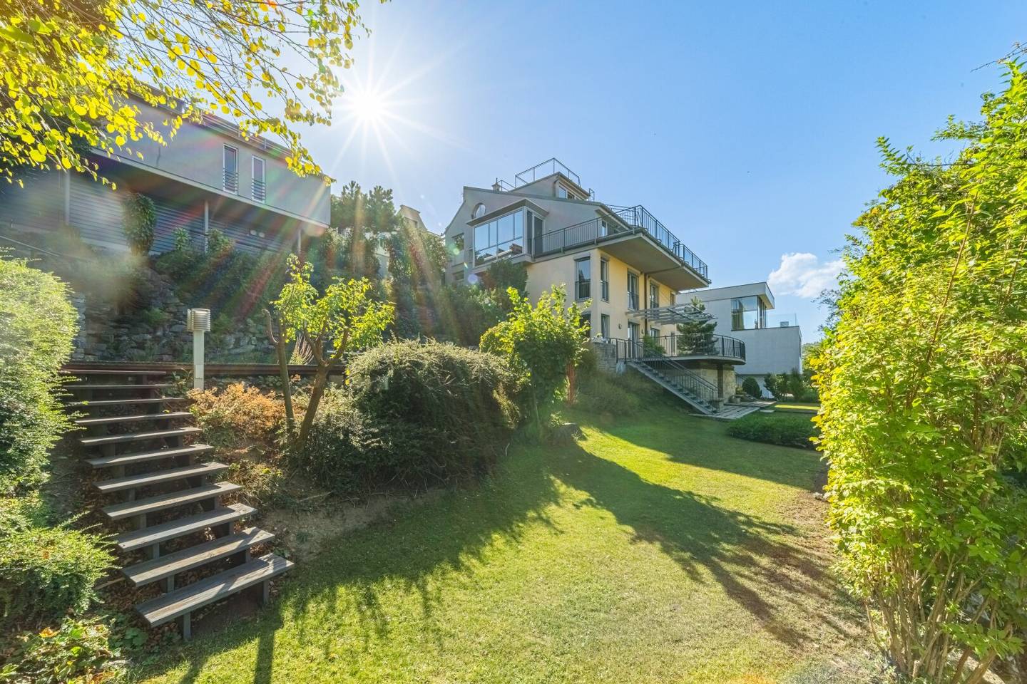 Panorama Stiftsblick - Villa mit großem Potential und flexibler Nutzung in begehrter Lage