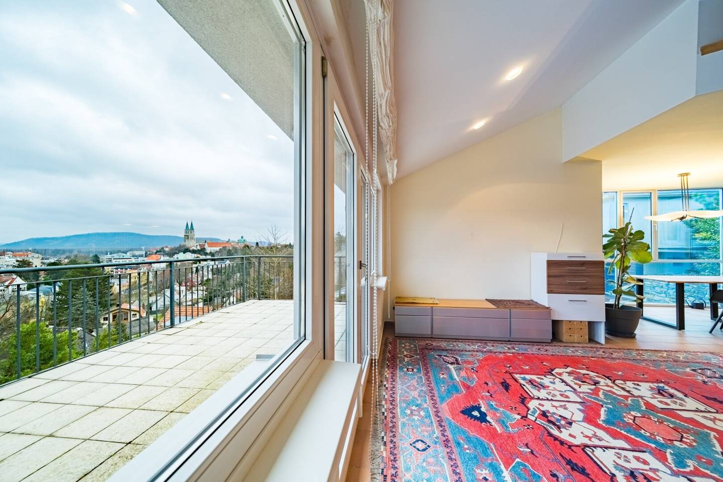Panorama Stiftsblick - Villa mit großem Potential und flexibler Nutzung in begehrter Lage