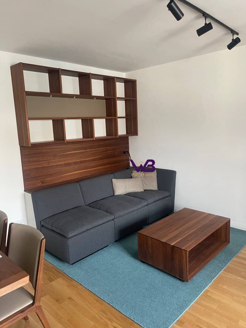 Vollmöblierte 2 Zimmer Dachgeschoßwohnung mit Parkplatzmöglichkeit!