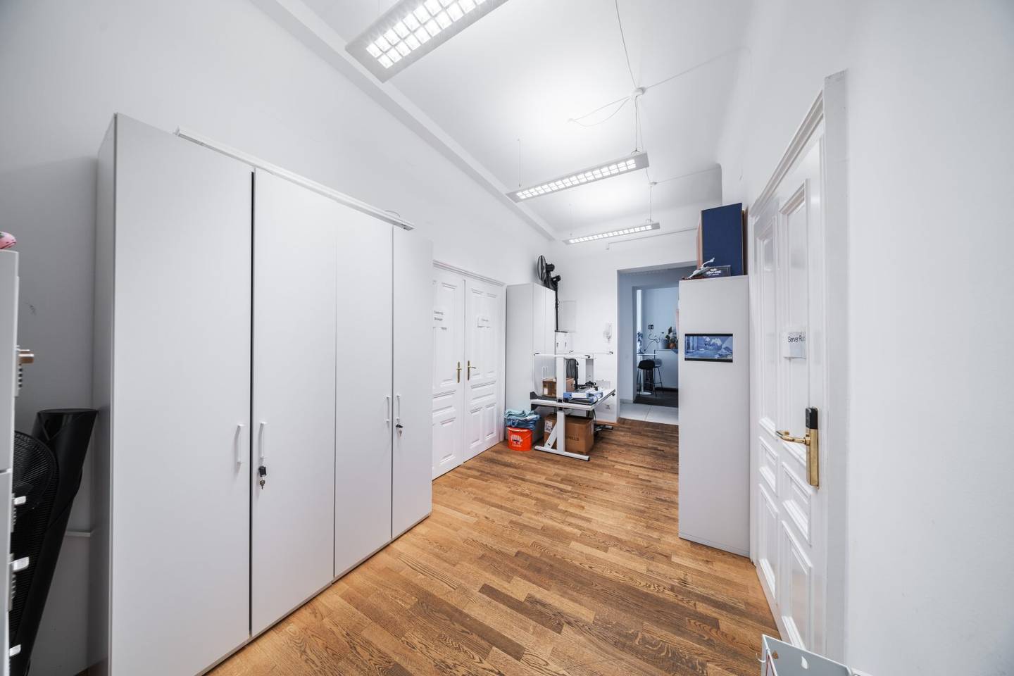 UNBEFRISTET - REPRÄSENTATIVE ALTBAU-BÜROFLÄCHE IN BESTER INNENSTADTLAGE