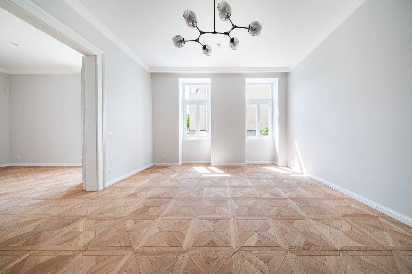 KERNSANIERTER ALTBAU-ERSTBEZUG IN BESTER GRINZINGER LAGE – 3 ZIMMER | KLASSISCHER WIENER CHARME